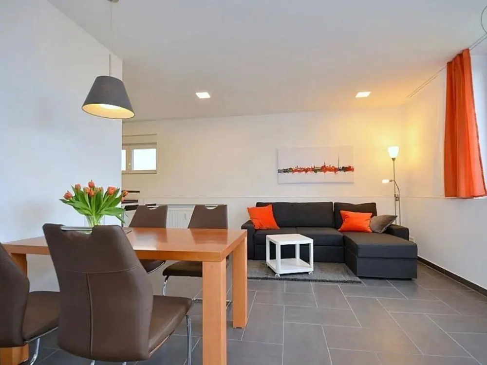 Vollmöbilierte 2 Zimmer Wohnung in Stuttgart-Weilimdorf