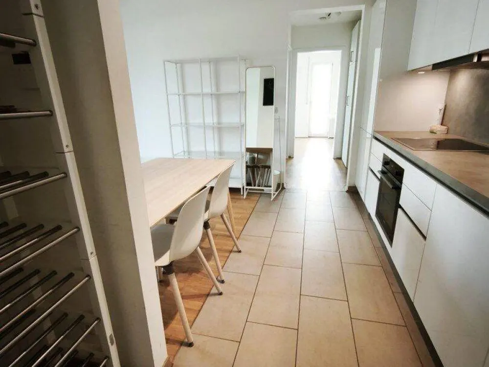 Traumhaft 2-Zimmer Wohnung Perfekte Messe-Lage: Erstklassige Anbindung im Herzen von Frankfurt