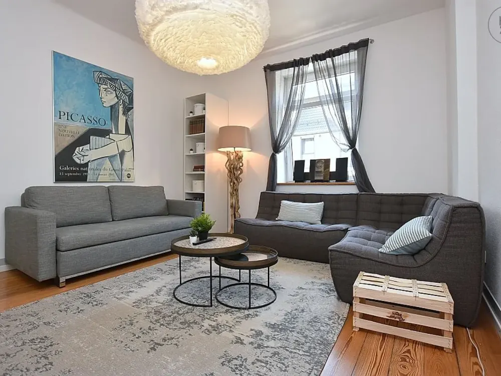 Modern Furnished Apartment with Balcony in Stuttgart Bad Cannstatt