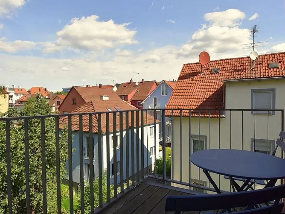 Modern Furnished Apartment with Balcony in Stuttgart Bad Cannstatt