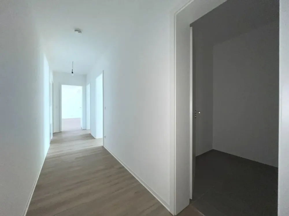 Moderne 3-Zimmer-Wohnung im Neubau mit Tageslichtbad und Loggia im Zentrum-Ost I Optional EBK