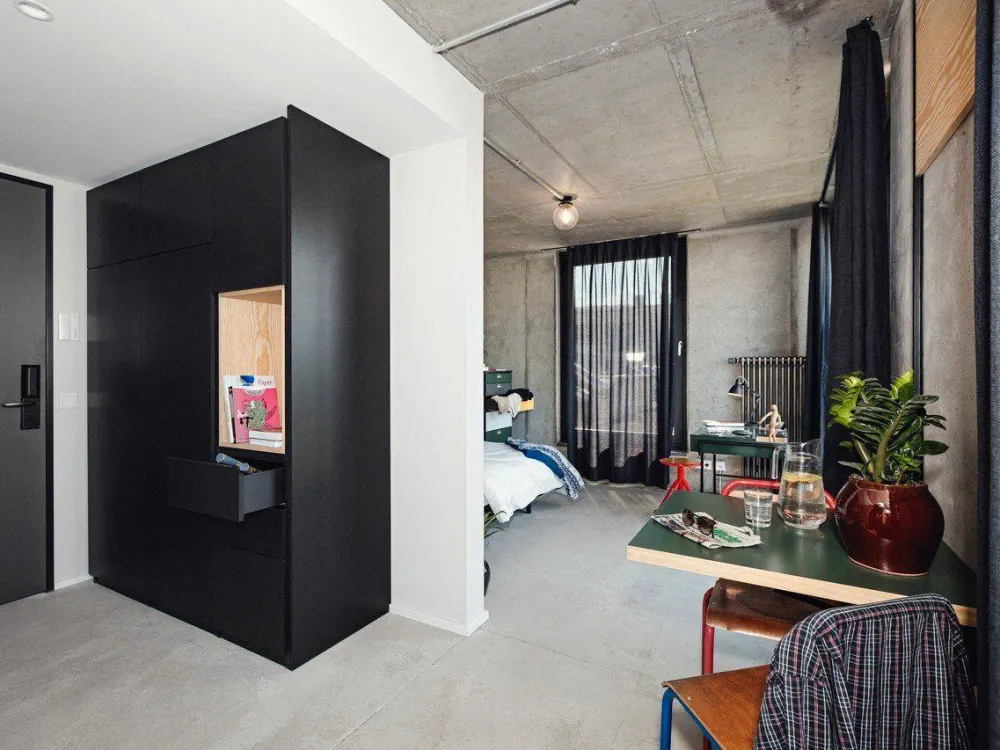 Neon Wood Student Housing in Berlin Mitte-Wedding, Penthouse Balcony Double Apartment