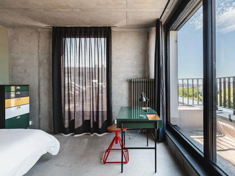 Neon Wood Student Housing in Berlin Mitte-Wedding, Penthouse Balcony Double Apartment