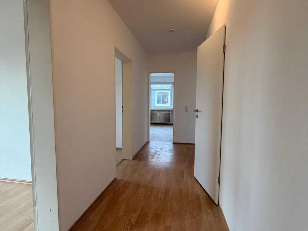 Beautiful bright 4-room apartment in Delmenhorst / successor tenant wanted