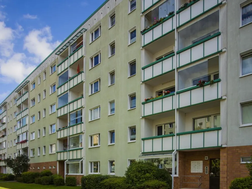 Dieses Stadtgebiet ist besonders durch die kurzen Wege zu den Kindertagesstätten und Schulen attraktiv für Familien. Die zentral gelegenen Einkaufsmöglichkeiten, Ärztehäuser sowie die gute...