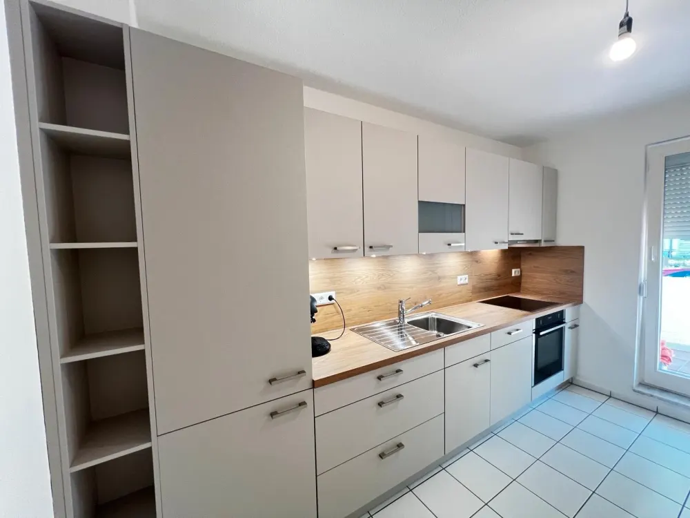 Schwachhausen First Occupancy Bright 2-Room Apartment approx. 64 sqm & South Balcony