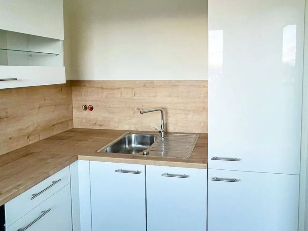 Moderne 3-Zimmer-Wohnung mit Balkon und Einbauküche in Dresden-Leubnitz-Neuostra