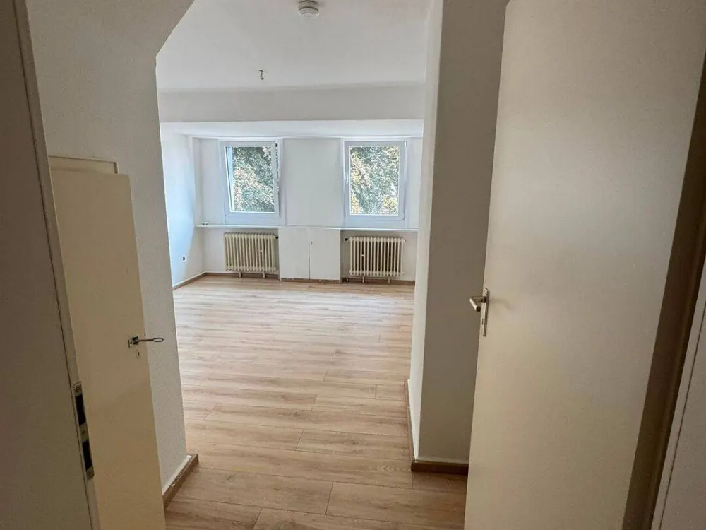 Gemütliche 2- Zimmerwohnung inruhiger Lage sucht Nachmieter! WG-geeignet!!!!