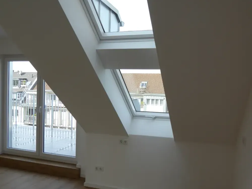 Exklusiver Dachgeschossausbau 2026 mit Klimaanlage & traumhafter Dachterrasse