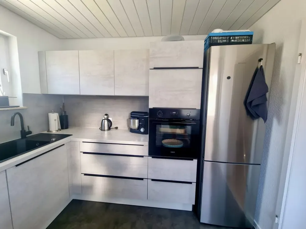 Attraktive Maisonette-Wohnung im Altbau mit Dachterrasse