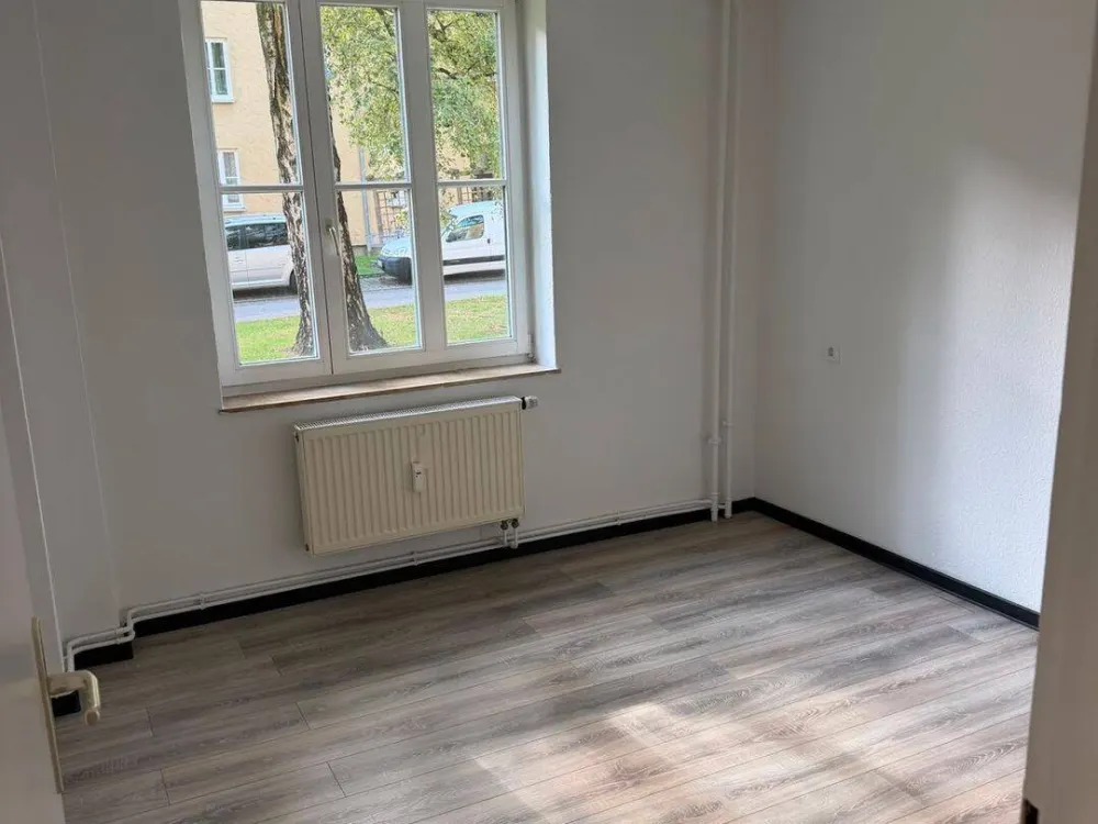 Wohnung, EG, mitte, 14, Friedrich-Wöhler-Str. 36