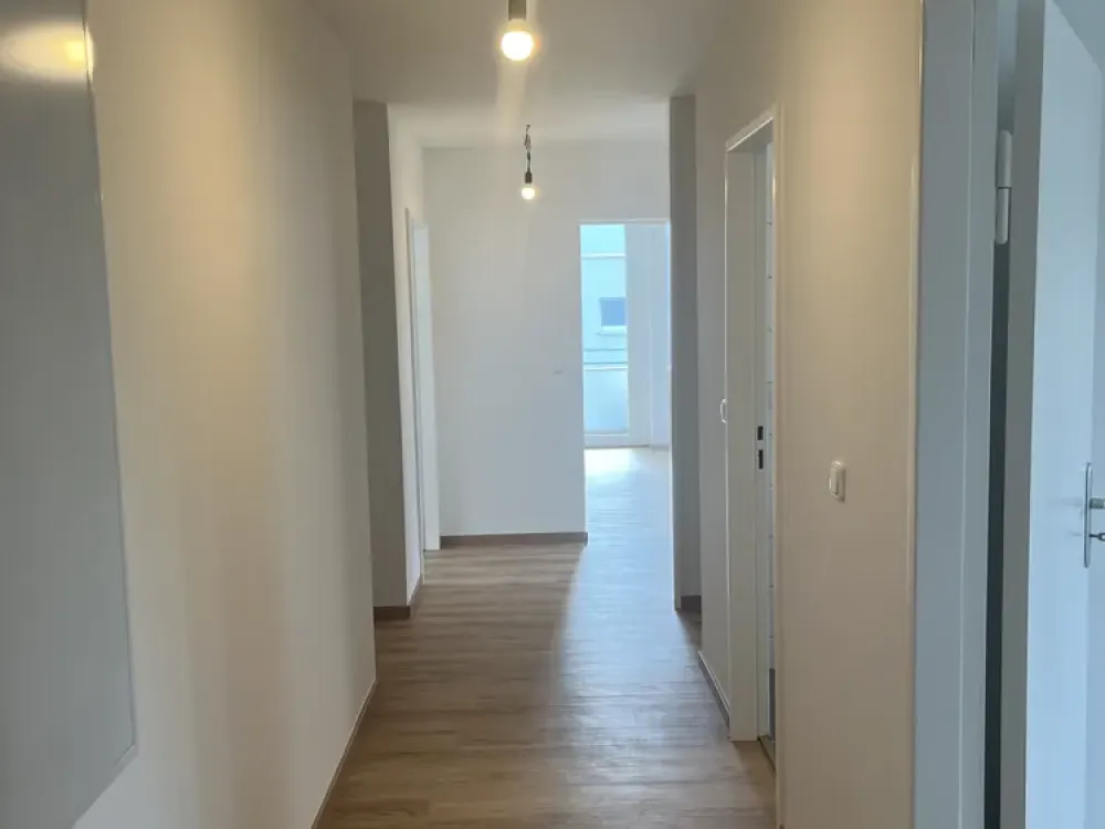 Sanierte 3-Zimmerwohnung mit Balkon in den Ortler Gärten