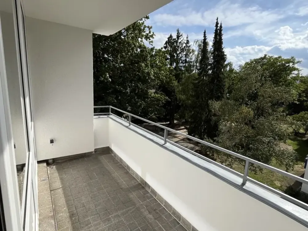 Sanierte 3-Zimmerwohnung mit Balkon in den Ortler Gärten