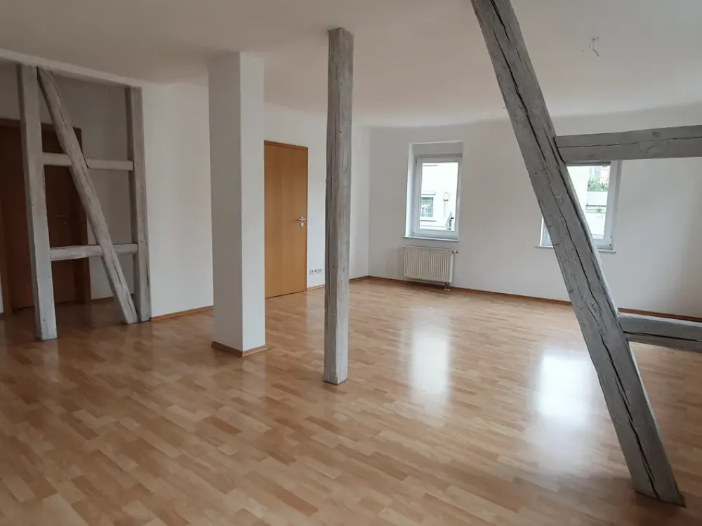 Sonnendurchflutete 4-Zimmer-Wohnung in begehrter Lage in Esslingen am Neckar