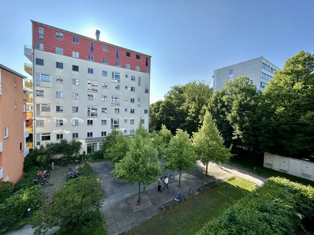 Moderne, hochwertige und voll möblierte Einzimmerwohnung im grünen Paradies mit Toplage!
