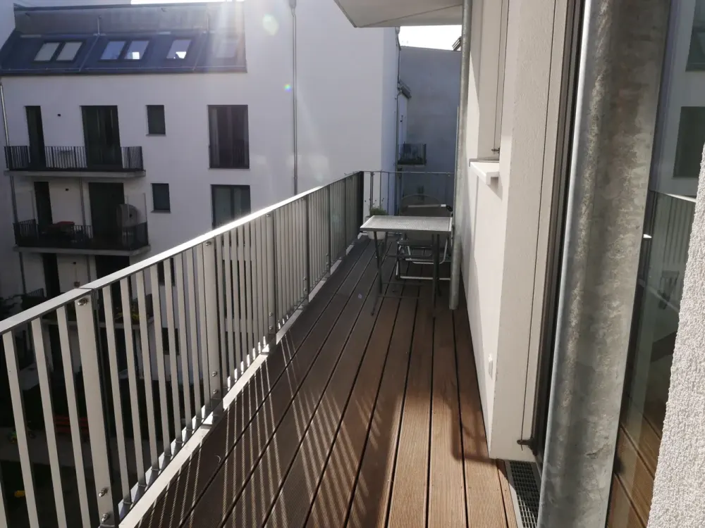 Weitläufige Wohnung mit offenem Grundriss, 2 Balkonen und 2 Bädern