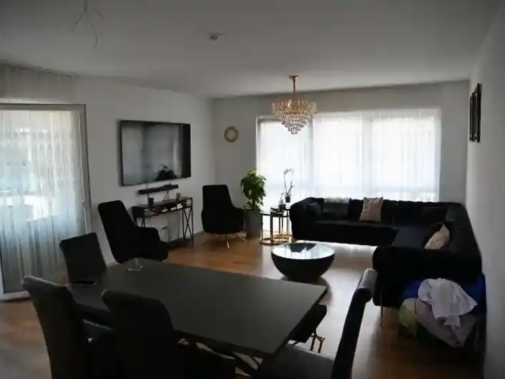 Groß und freundlich: Niedrigenergie-Neubauwohnung in Schwerte