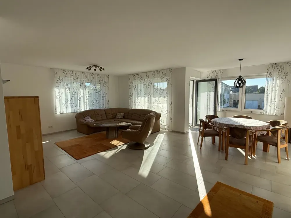 Spacious Living in Salzkotten: Bright 120 m² with Top Features