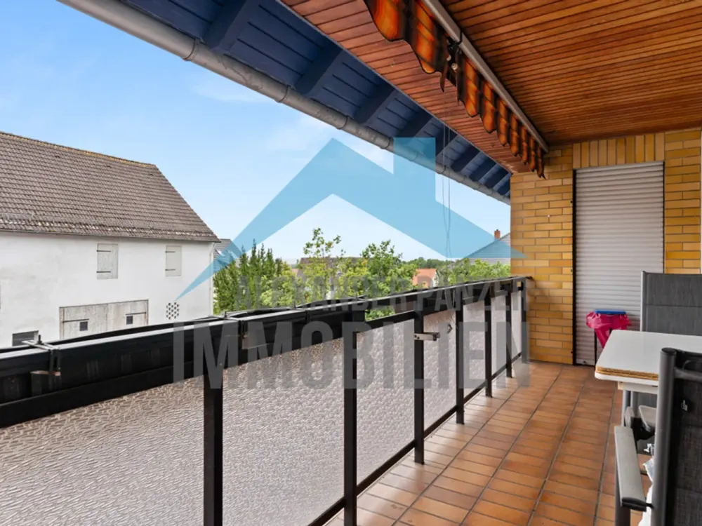 3.5-Room Apartment with Balcony in Central Location of Espenau!