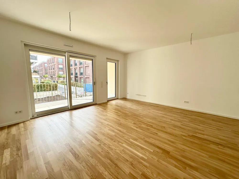 * Erstbezug HafenCity - moderne 4 Raumwohnung mit Einbauküche, großer Loggia und schönem Blick *