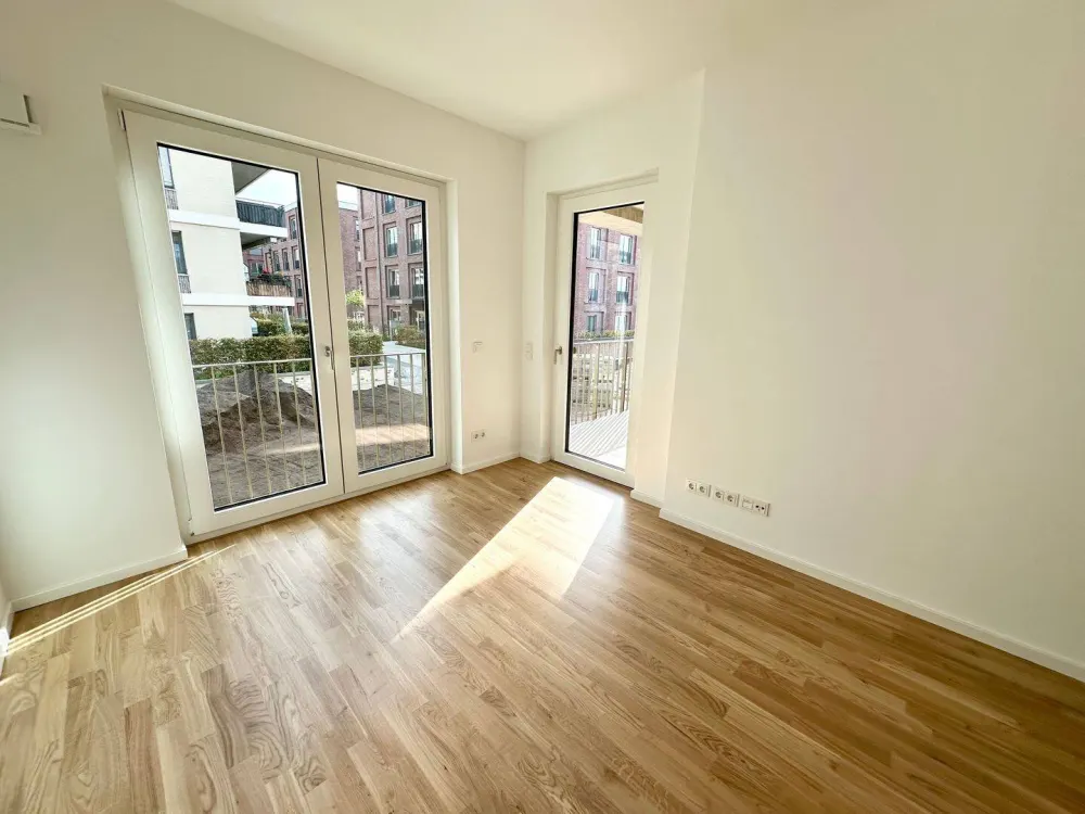 * Erstbezug HafenCity - moderne 4 Raumwohnung mit Einbauküche, großer Loggia und schönem Blick *