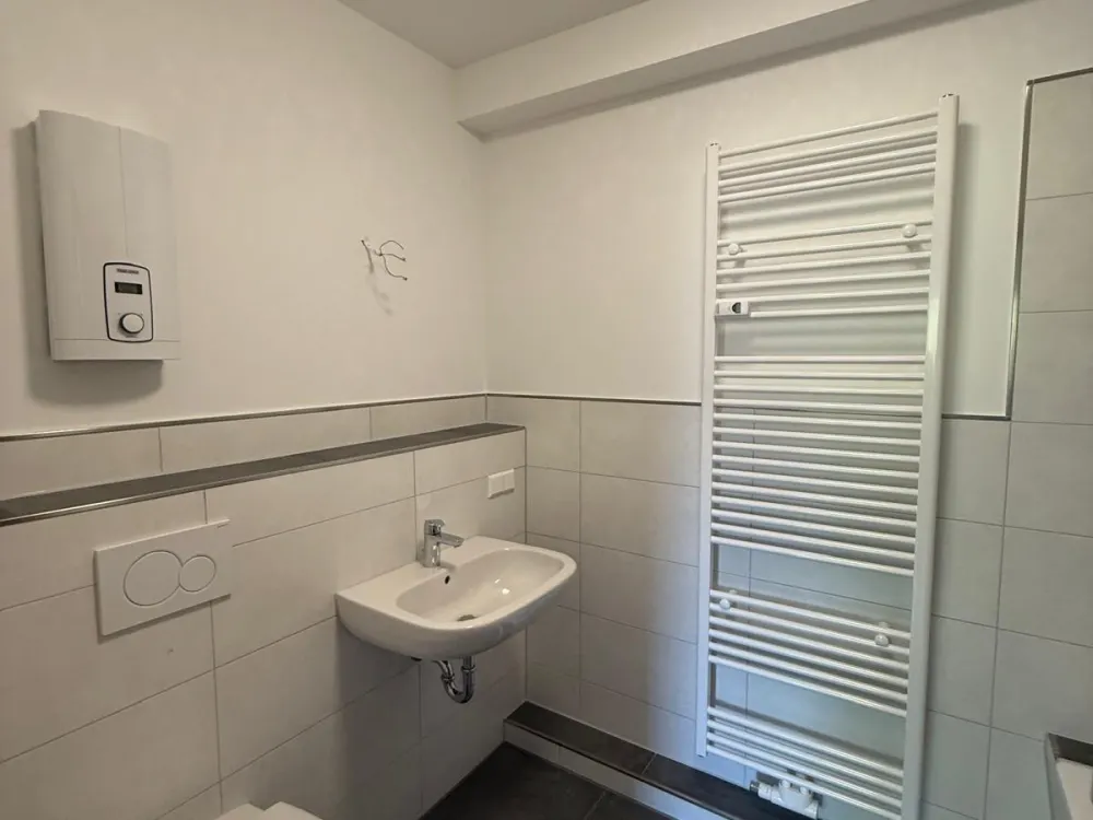 3-Zimmer-Wohnung mit Dachterrasse & Stellplatz in Langenhagen
