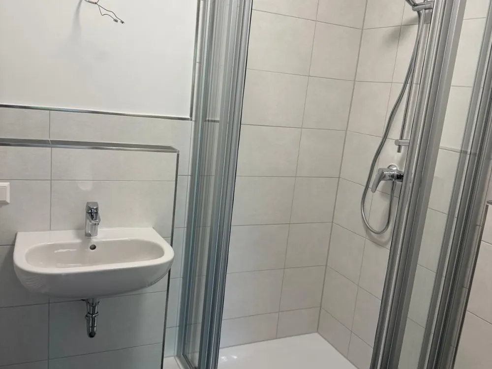 3-Zimmer-Wohnung mit Dachterrasse & Stellplatz in Langenhagen