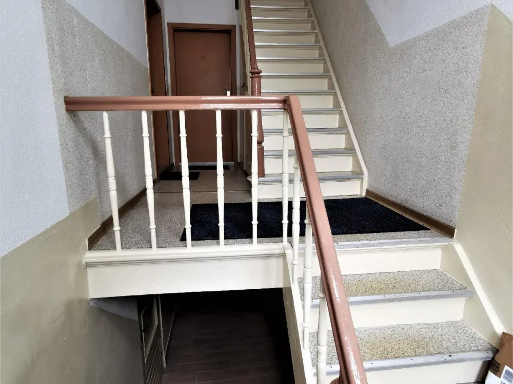 Schöne 1 Raum Wohnung in der KTV