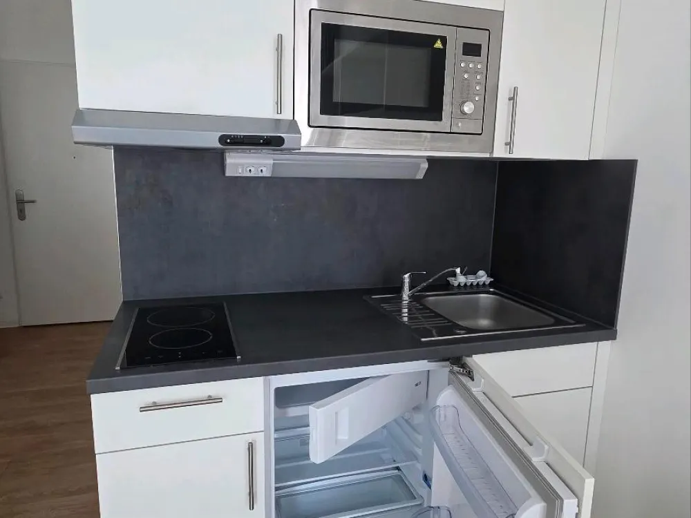 Modernes und möbliertes Appartement in zentraler Lage