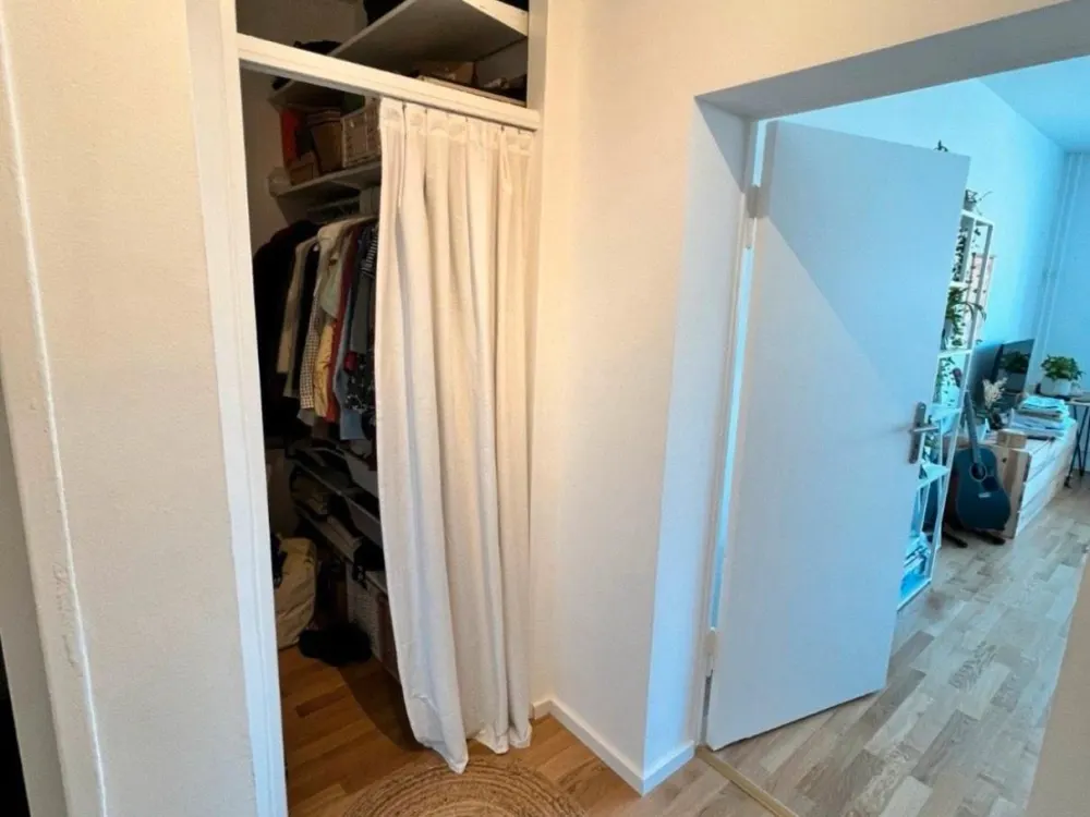 Schöne helle Einzimmerwohnung 42qm Nähe Kurt-Schumacher-Platz