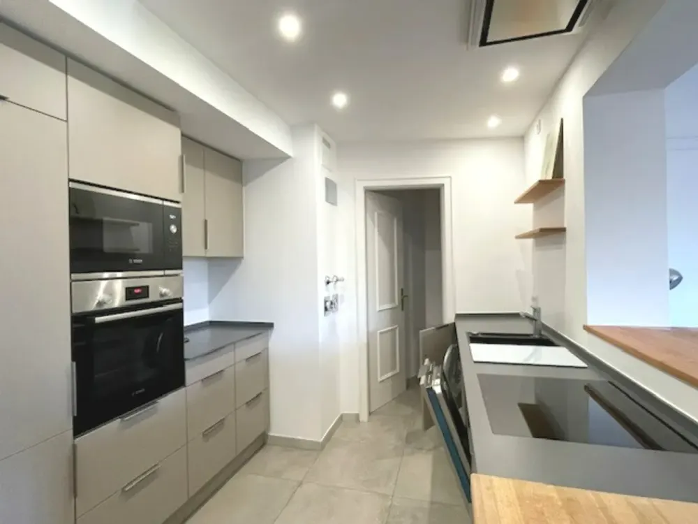 *** fully furnished*** Lichtdurchflutete Rarität in Traumlage Nymphenburg