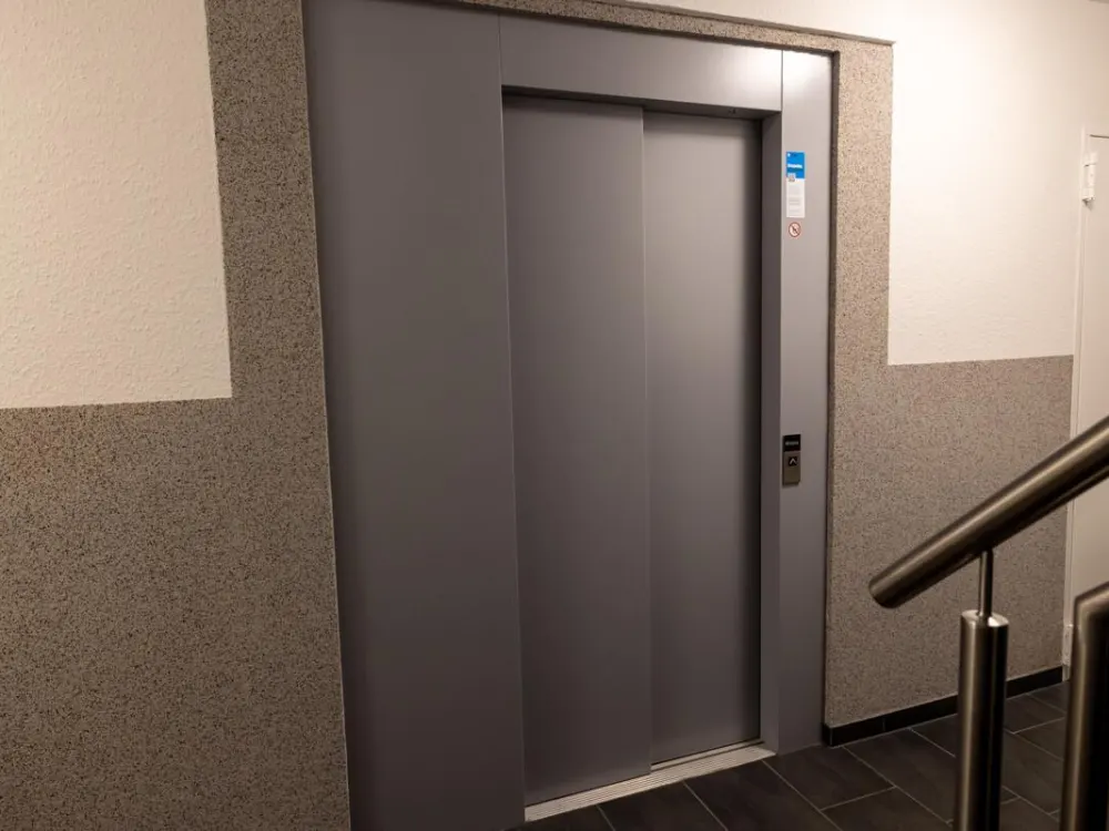 KfW40 - NEW BUILD FIRST OCCUPANCY - PENTHOUSE in the CITY - PASSENGER ELEVATOR - large ROOF TERRACE