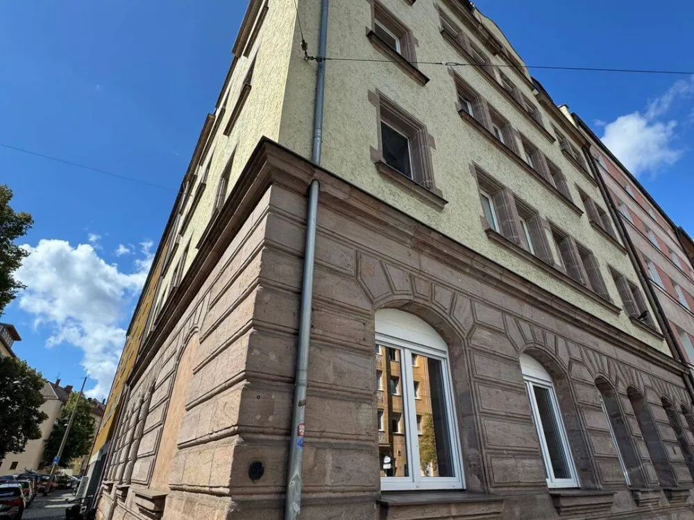Charmante 80 m² Altbauwohnung im Hochparterre, Nürnberg Südstadt, mit zweitem separaten Zugang