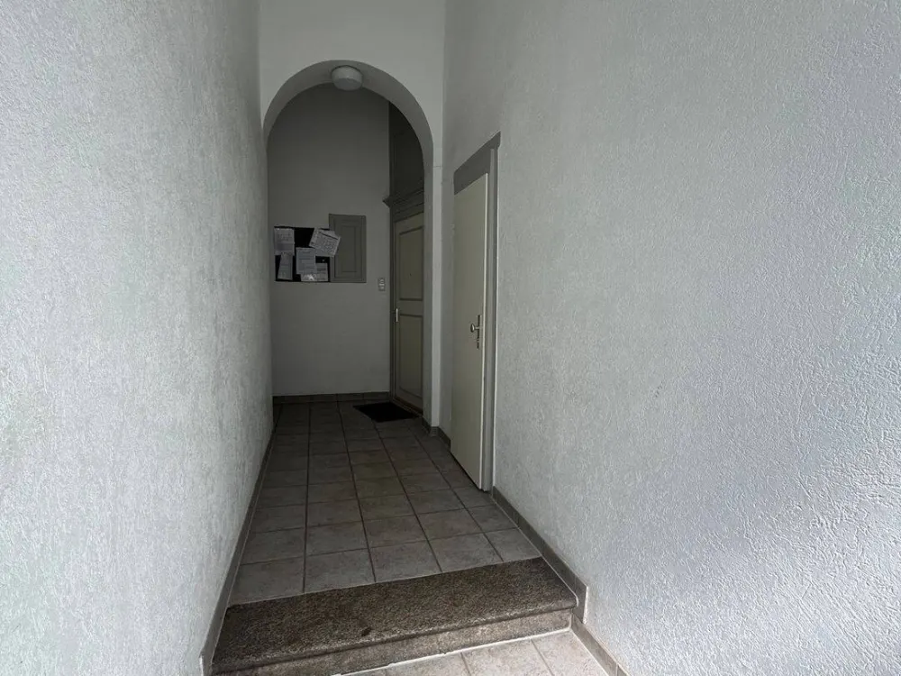 Charmante 80 m² Altbauwohnung im Hochparterre, Nürnberg Südstadt, mit zweitem separaten Zugang