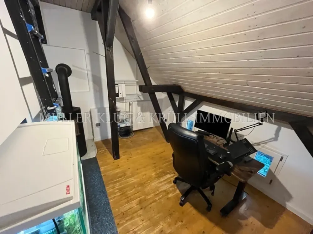 2,5 Zimmer-Mietwohnung im 1. Obergeschoß mit Balkon in Langenhorn