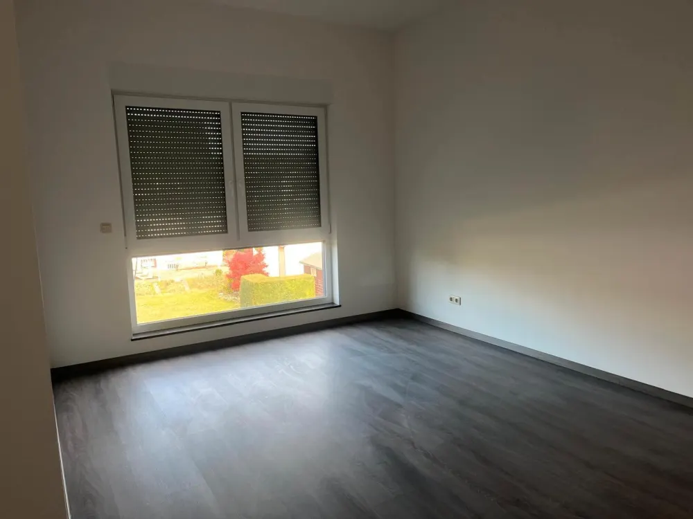ERSTBEZUG Moderne 3-Zimmer-Einliegerwohnung mit separatem Eingang