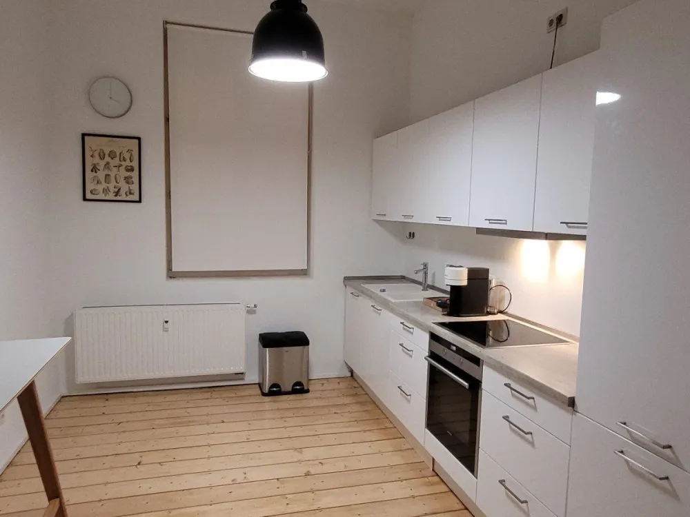 WG-Zimmer, möbliert, Düsseldorf Hbf nur ca. 10 Min, Wohnung