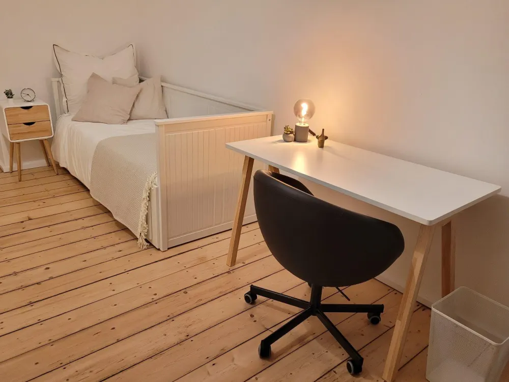 WG-Zimmer, möbliert, Düsseldorf Hbf nur ca. 10 Min, Wohnung