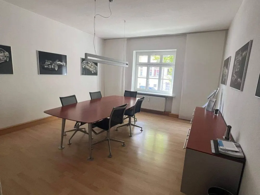 +++ 3 Zi. Wohnung in Hochparterre im beliebten Gohlis mit Wannenbad, Winbauküche, Wintergarten, etc+++