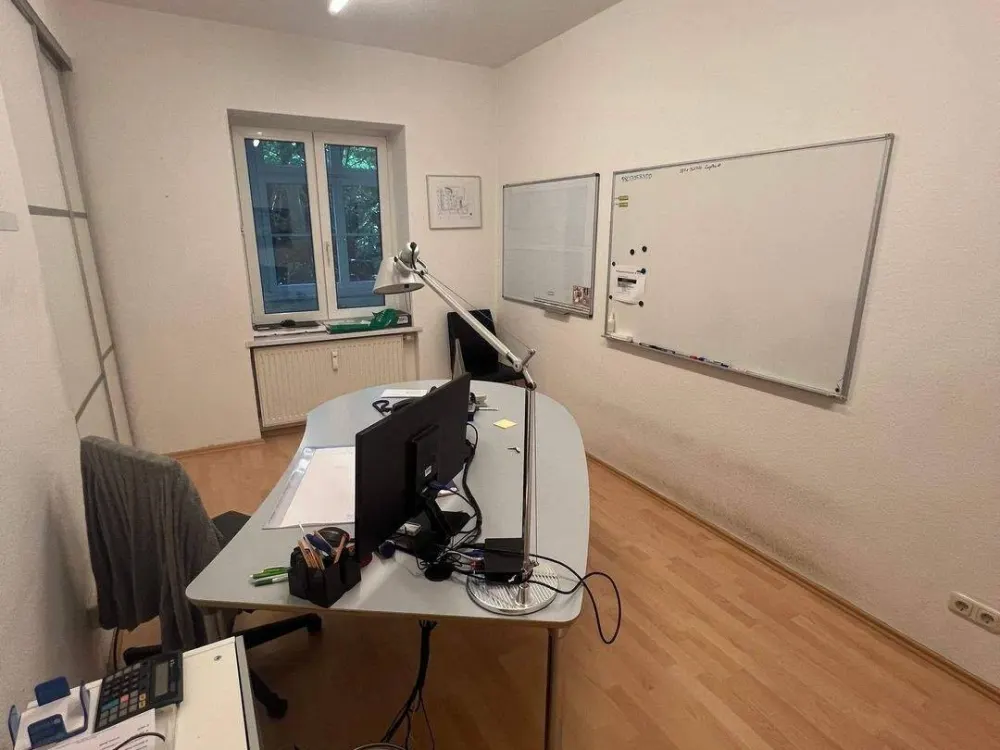 +++ 3 Zi. Wohnung in Hochparterre im beliebten Gohlis mit Wannenbad, Winbauküche, Wintergarten, etc+++
