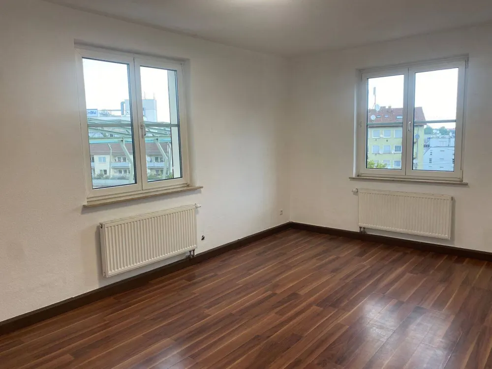 Renovierte 3-Zimmer-Wohnung in Stuttgart-Ost, 82 m², ab sofort verfügbar
