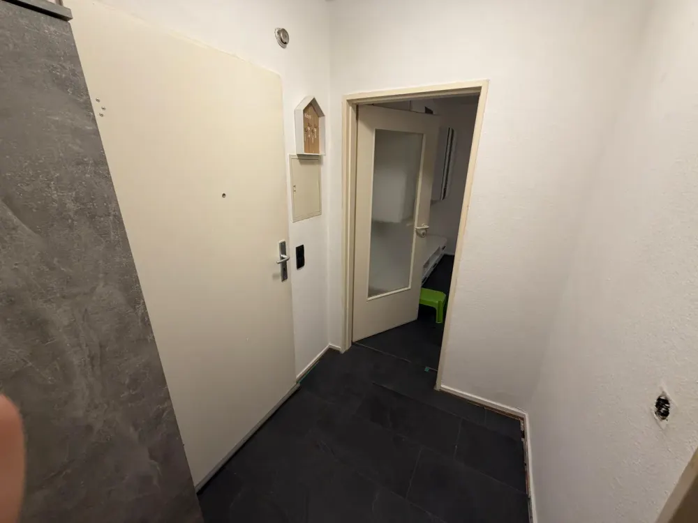 Wohnen mit Charakter: Kompakte 1,5-Zimmer-Wohnung in Köln-Niehl