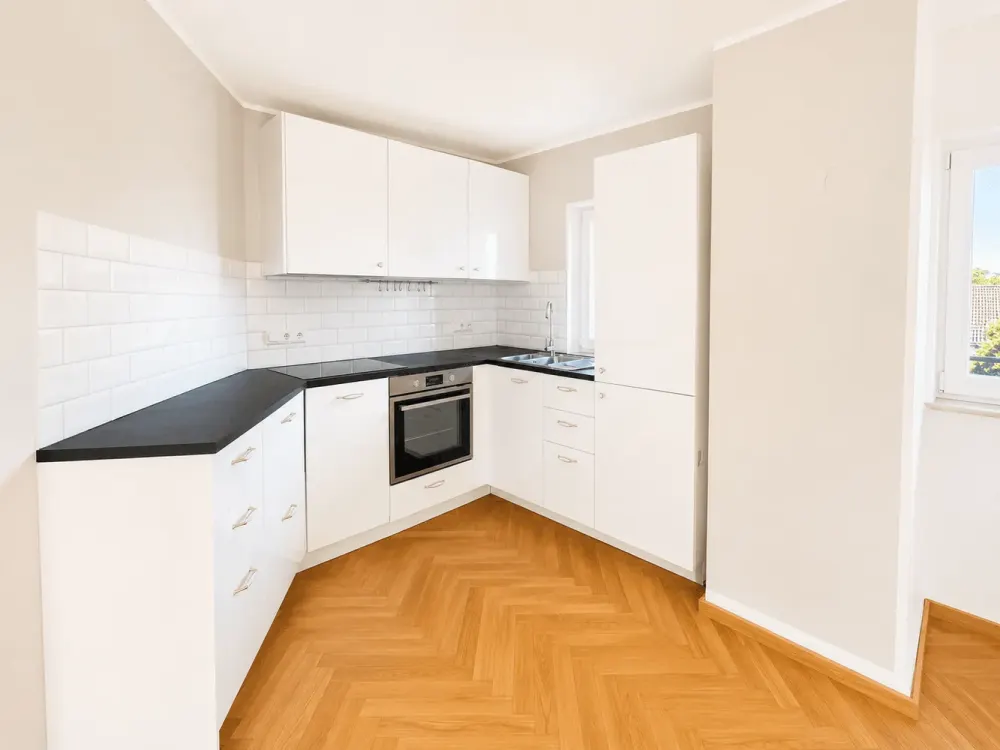 Liebevolle Dachgeschosswohnung mit historischem Flair im repräsentativen Schloss Kalchreuth