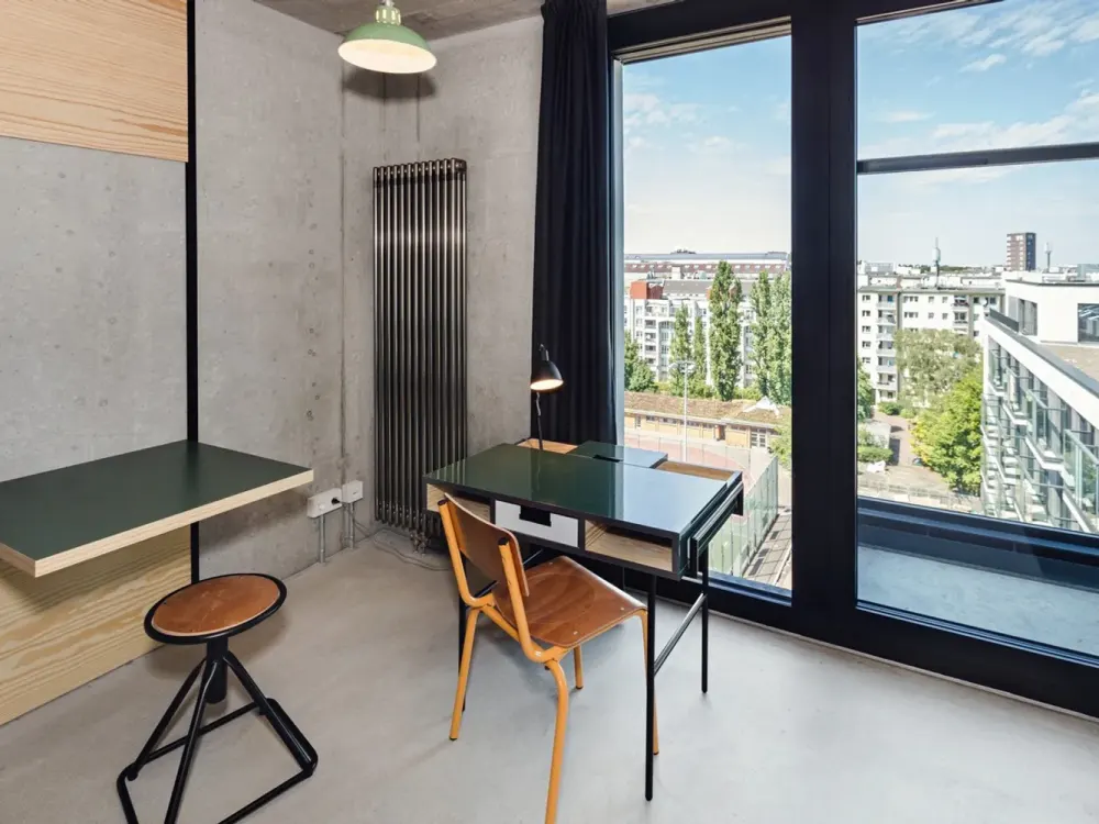 Neon Wood Student Housing - Deluxe Patio Apartment in Berlin, Mitte-Wedding
