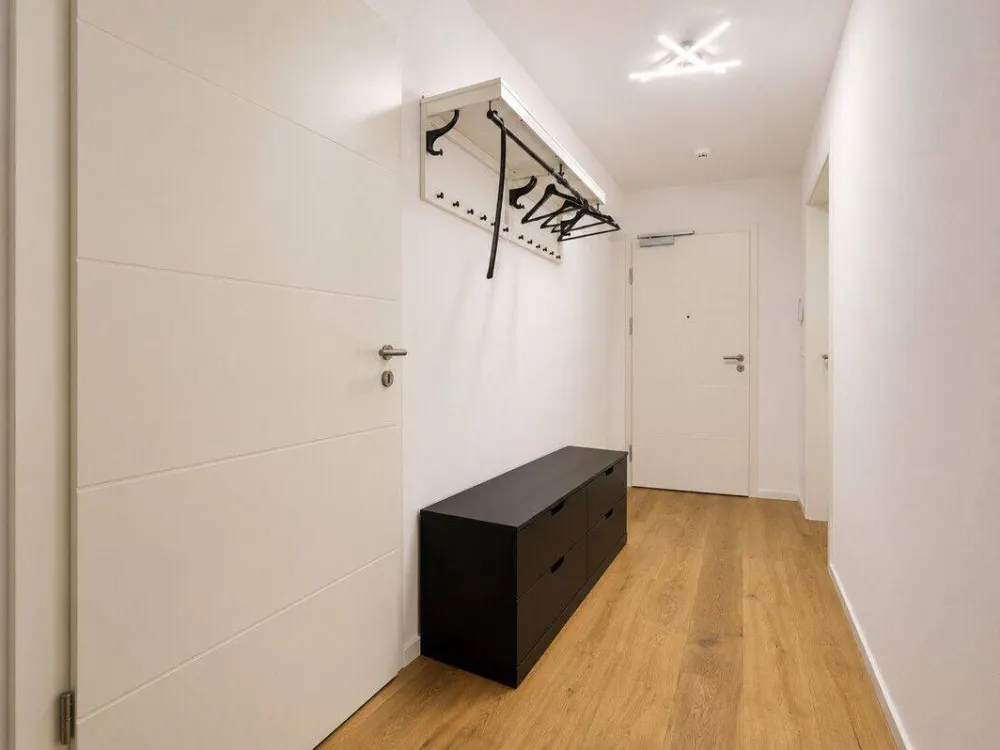 Modernes Wohnen auf höchstem Niveau - großzügige 3-Zi.Whg. mit zwei Terrassen und Stellplatz in Hamburg Rahlstedt.