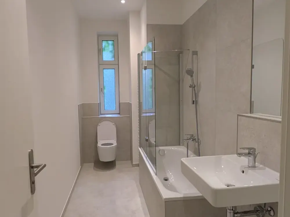 Frisch sanierte 2-Zimmer-Wohnung mit EBK