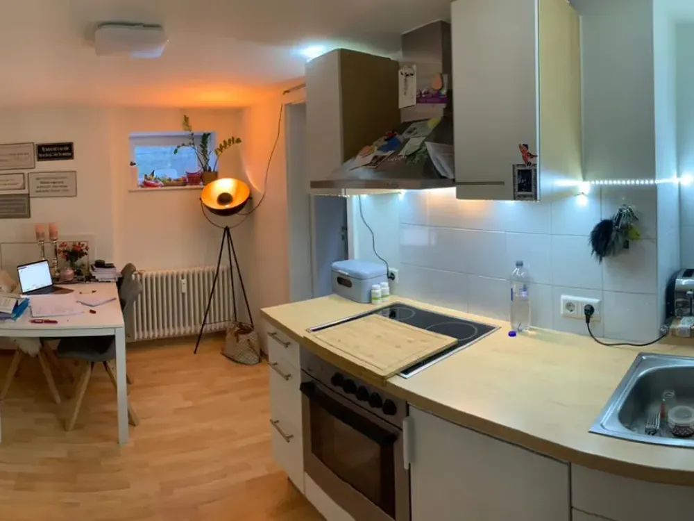 Friendly 1.5-Room Apartment with Fitted Kitchen in Ravensburg