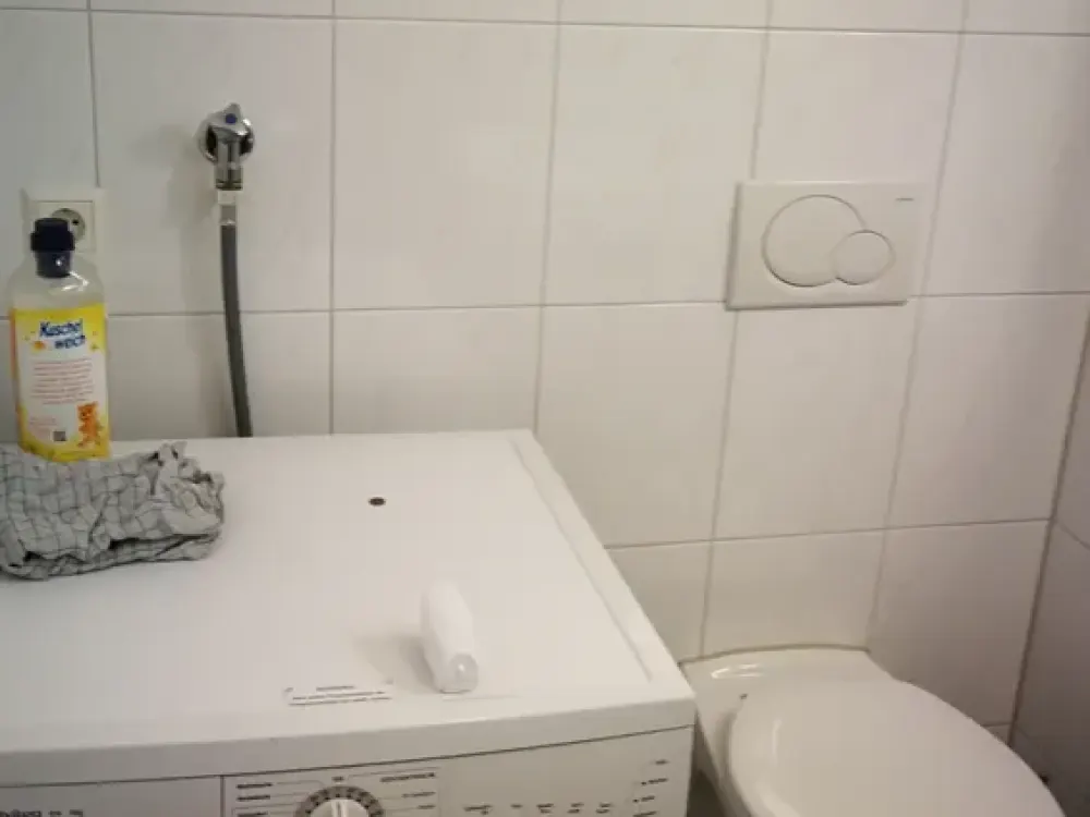 Friendly 1.5-Room Apartment with Fitted Kitchen in Ravensburg