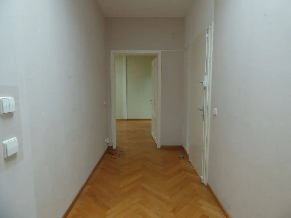 Außergewöhnliches Wohnen über den Dächern der Stadt ***große Sonnenterrasse***2 Bäder***Sauna***