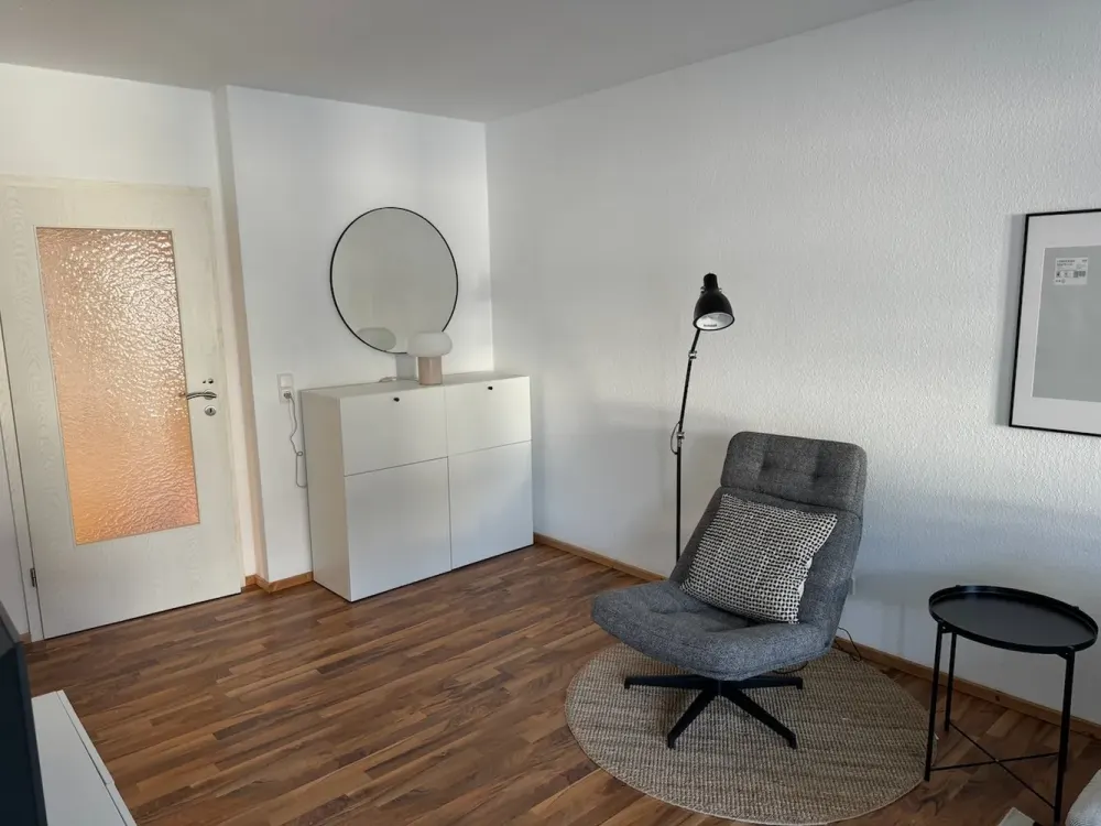 Ankommen - Einziehen - Wohlfühlen. 2-Zimmerwohnung in Frankfurt-Niederursel